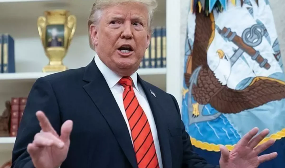 ABD Başkanı Donald Trump, Kolombiya Devlet Başkanı Gustavo Petro’yu hedef alan sert açıklamalarıyla Latin Amerika hattındaki tansiyonu bir kez daha yükseltti.