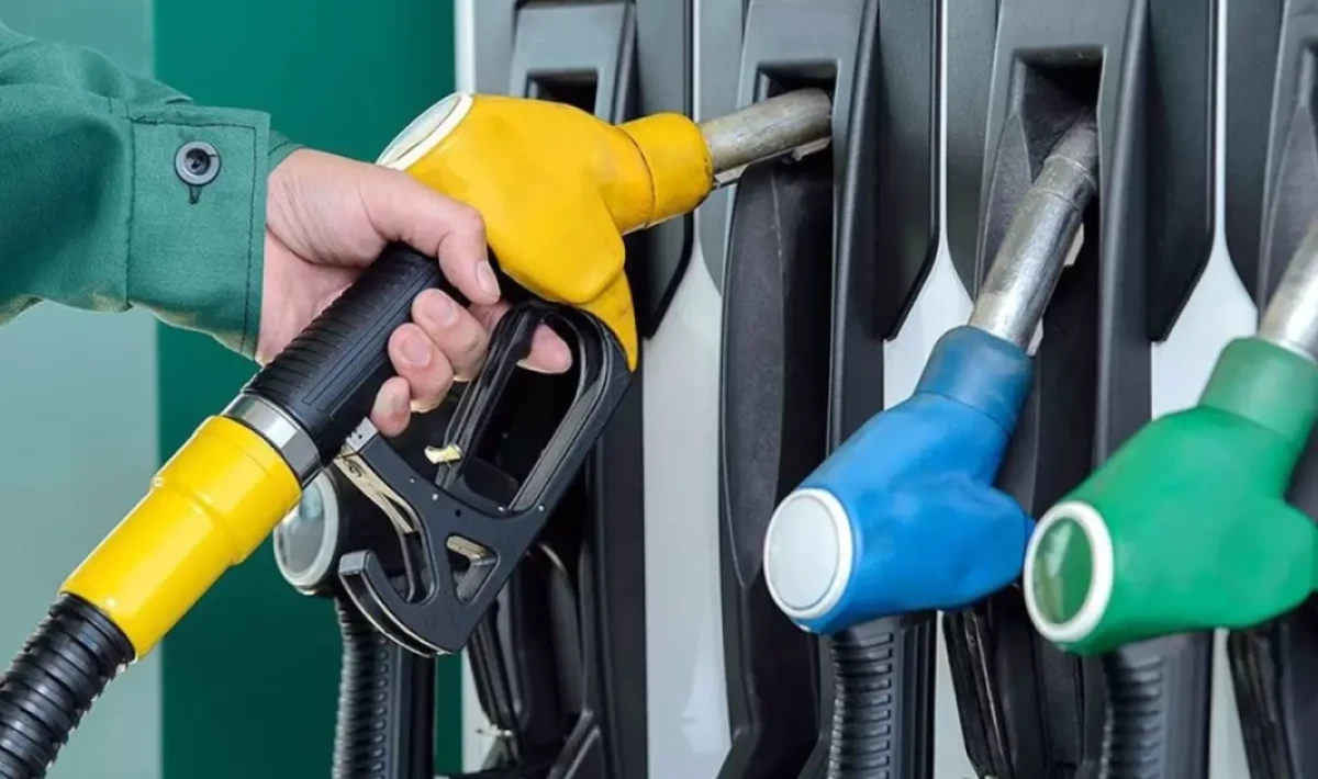 Araç Sahiplerine Güzel Haber: Motorine Bu Gece İndirim Geliyor