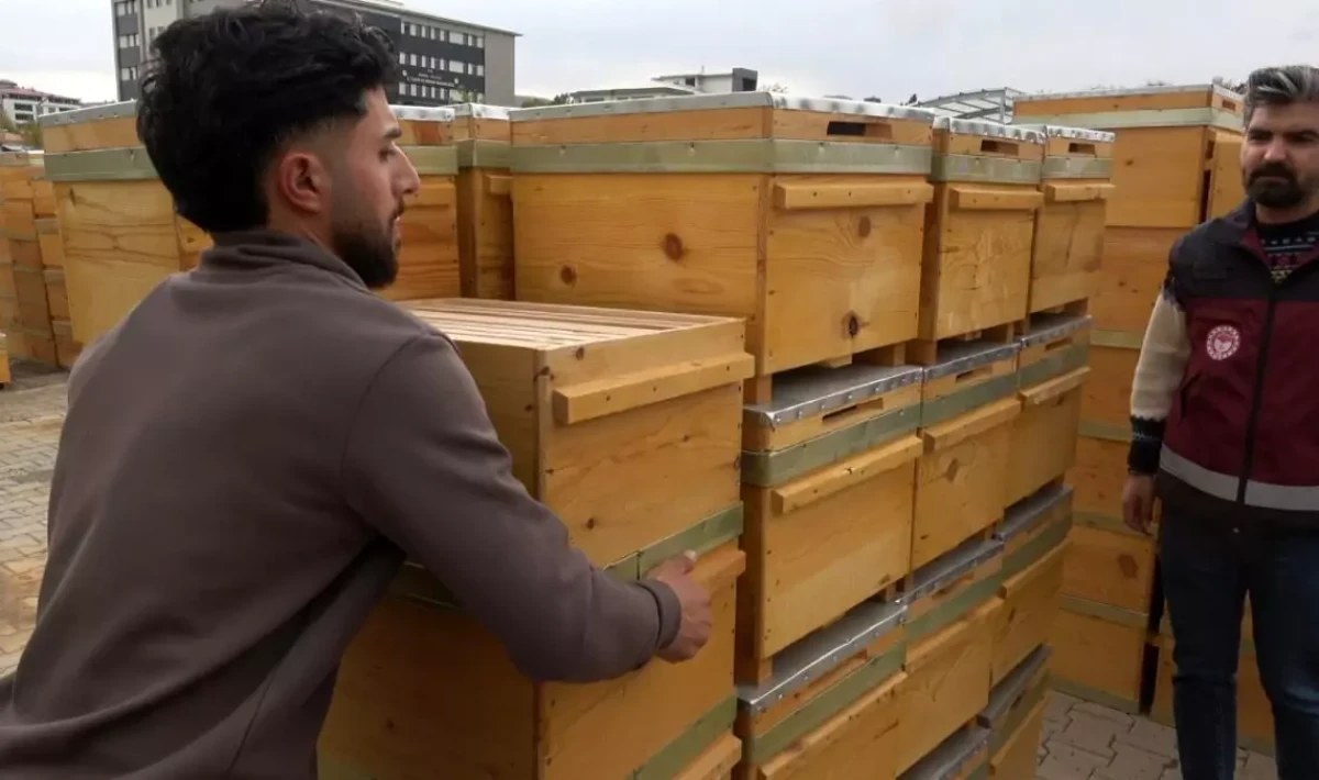 Bingöl’de Organik Bal Projesine Destek Artıyor