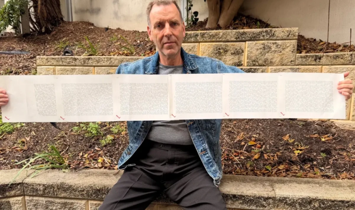 Bu adamın ismini söylemek 20 dakika sürüyor: Yeni Zelandalı Laurence Watkins, tam 2 bin 253 kelimelik ismiyle Guinness Rekorlar Kitabı’na girdi