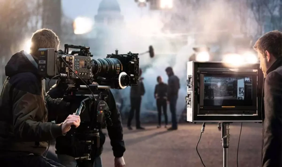 Bu Dizilerde Servet Kazanıyorlar: En Çok Ücret Alan Erkek Oyuncular Açıklandı