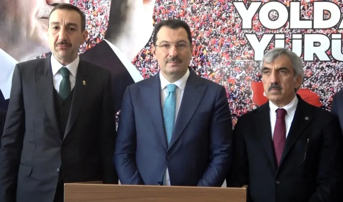 Cumhurbaşkanı Erdoğan tekrar aday olacak mı? AK Parti'den net 'erken seçim' açıklaması