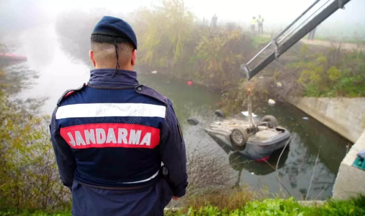 Edirne’de Feci Kaza: Arkadaşları Ölen Genci Araçta Bırakıp Kaçtı