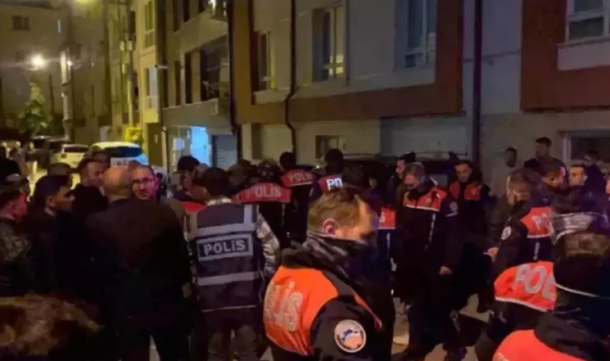 Eskişehir’de Bekçiye Balta Çeken Şüpheli Yakalandı