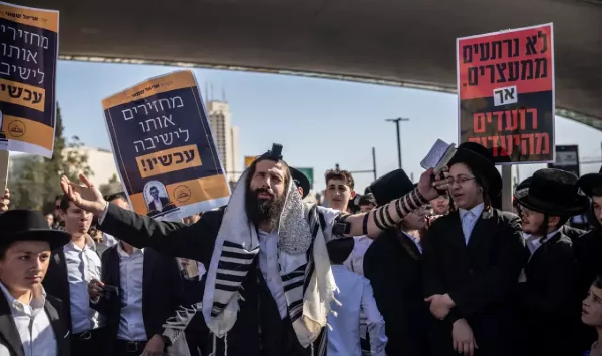 Haredi Yahudilerden Zorunlu Askerlik Protestosu