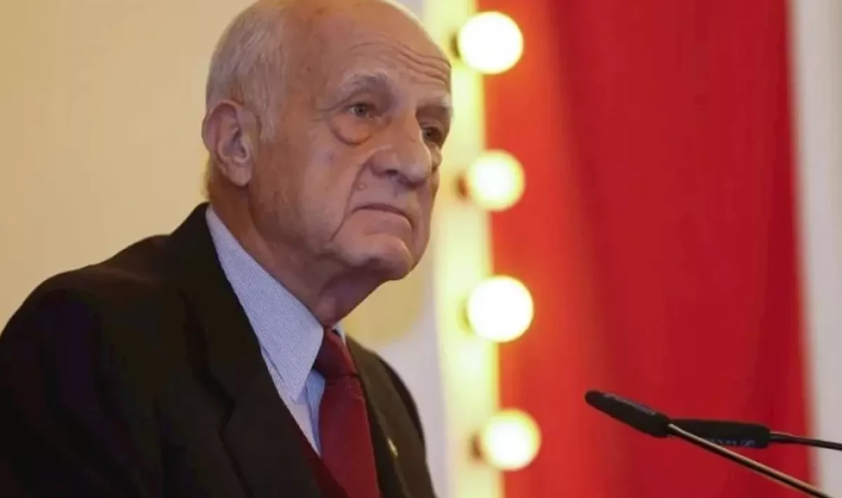 İnan Kıraç Yoğun Bakıma Alındı: Tedavisi Kızı İpek Kıraç Tarafından Yakından Takip Ediliyor