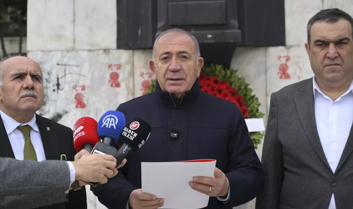 İsmet İnönü vefatının 52. yılında İstanbul’da anıldı