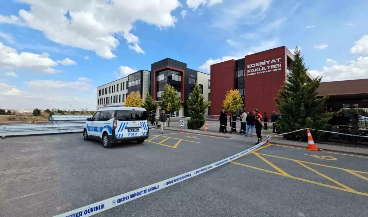 Kayseri’de Üniversite Öğrencisi Kadın Eski Eşi Tarafından Vuruldu