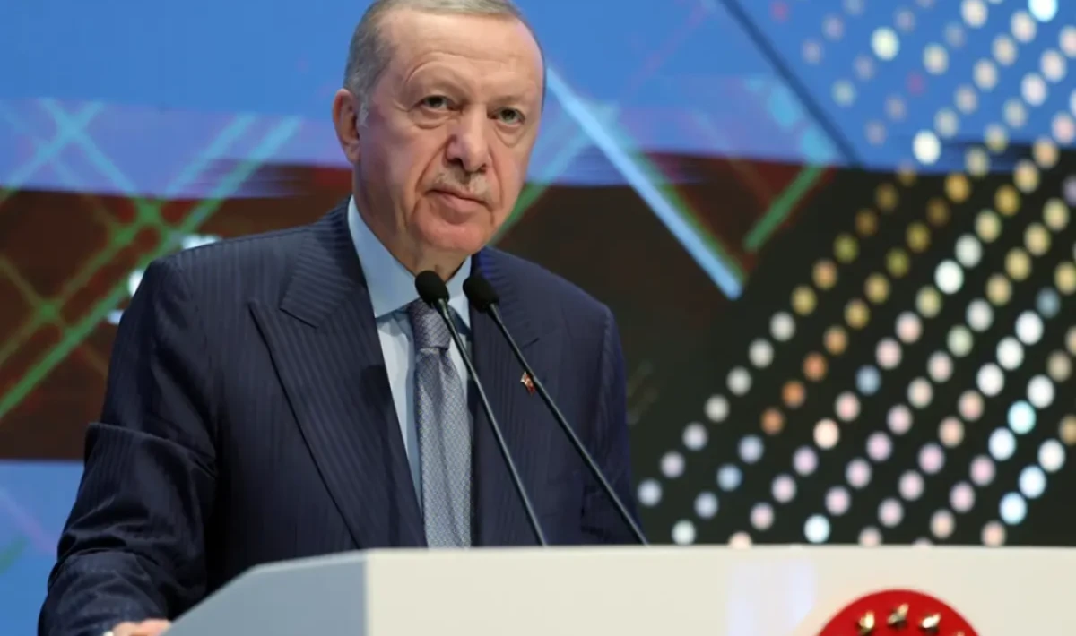 Lise Eğitiminin Yeniden Yapılandırılması Tartışmalı Kararların Eşiğinde