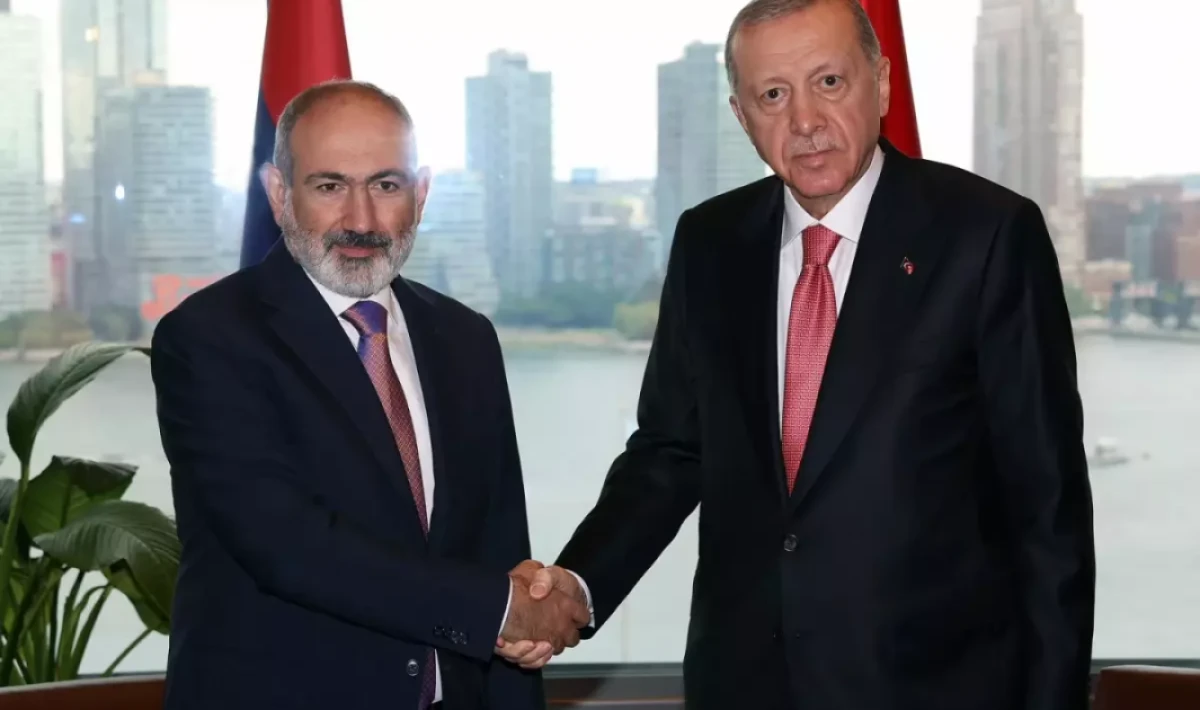 PAŞİNYAN’DAN TÜRKİYE VE AZERBAYCAN HAMLESİ: “BİRLEŞMEK DOĞRU ADIM”