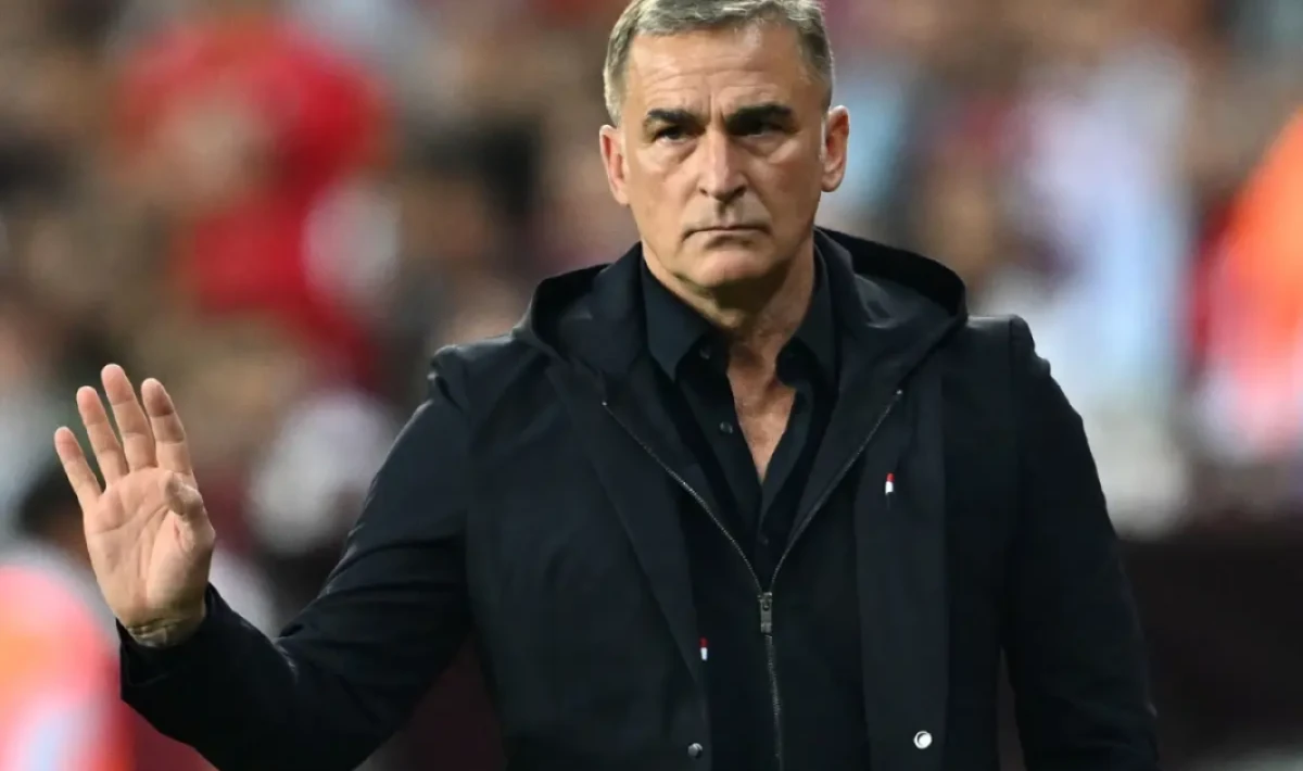 Stefan Kuntz Hamburg’a Veda Etti