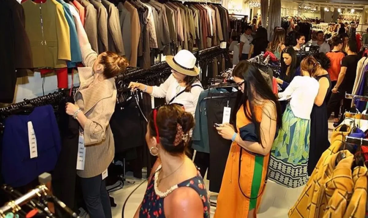 Türkiye’nin Tekstil Sektöründe Büyük Sarsıntı: İki Dev Firma İflas Etti