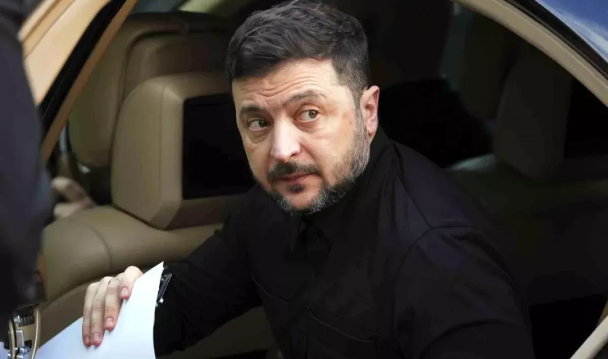 Zelenskiy: BAE’de yapılan üçlü görüşmeler yapıcı geçti