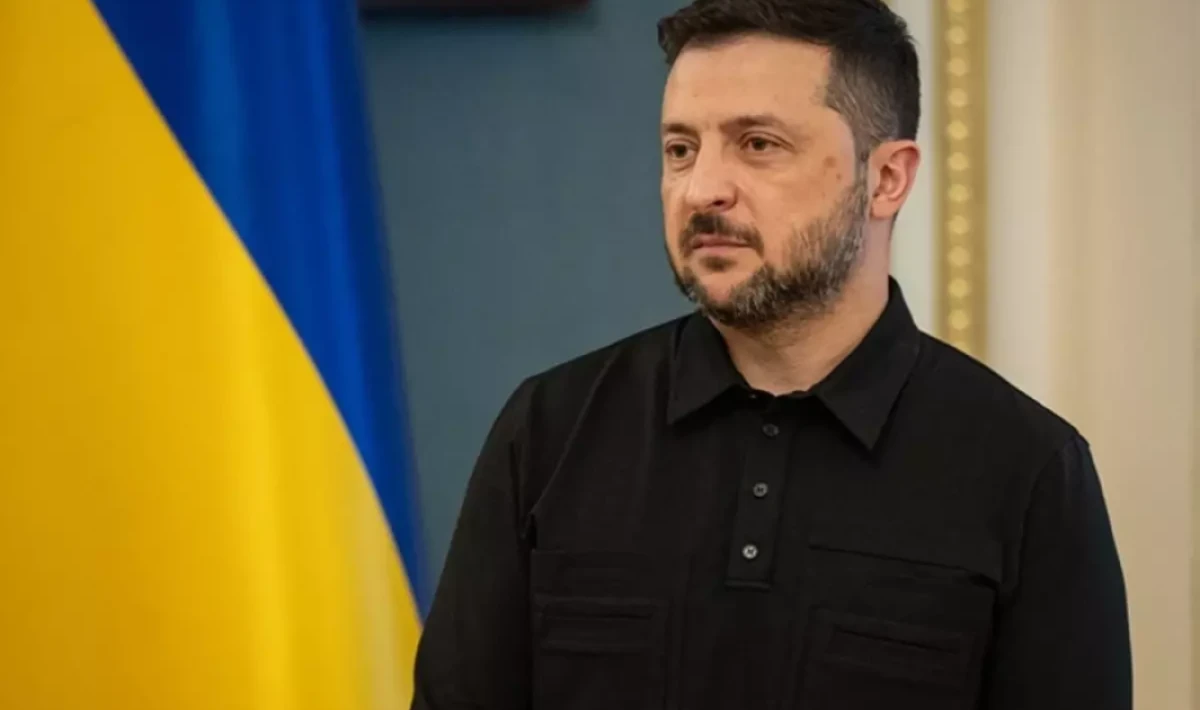 Zelenskiy’den Barış Mesajı: ABD, Rusya ve Ukrayna’ya Üçlü Görüşme Teklif Etti